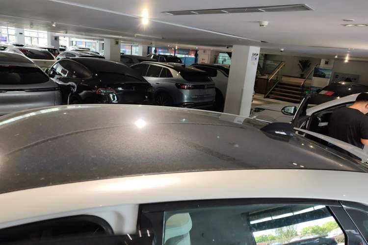 Used Buick E4 2023 GS Edition Roof
