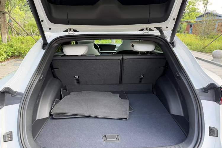 Used Buick E4 2023 GS Edition Trunk