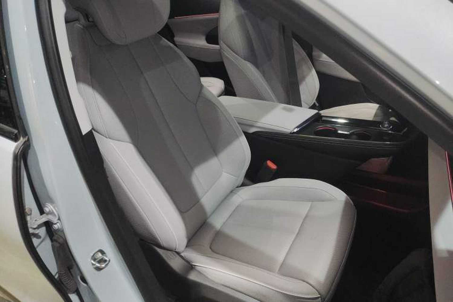 Used Buick E5 2023 Premium Long-Range Version Right Front Seat