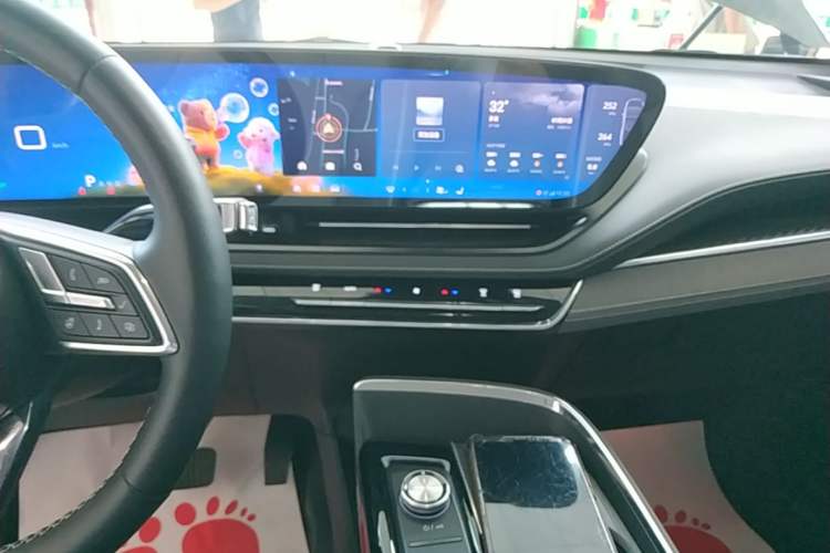 Used Buick E5 2023 Zhenxiang Standard Range Edition Audio And AC Panel