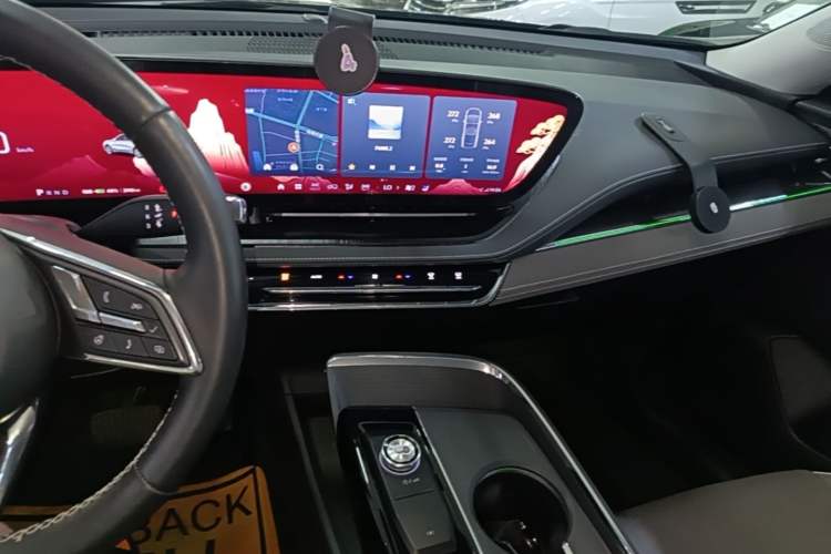 Used Buick E5 2023 Zhenxiang Standard Range Edition Audio And AC Panel