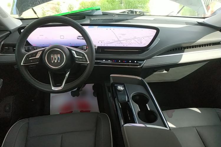 Used Buick E5 2023 Zhenxiang Standard Range Edition Center Console