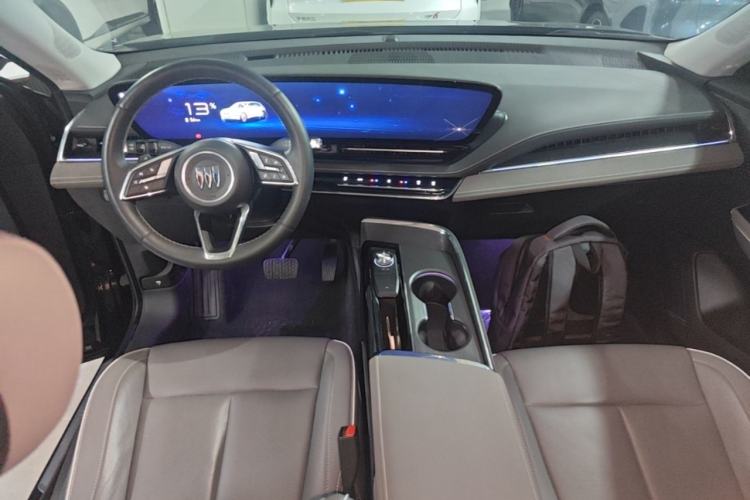 Used Buick E5 2023 Zhenxiang Standard Range Edition Center Console