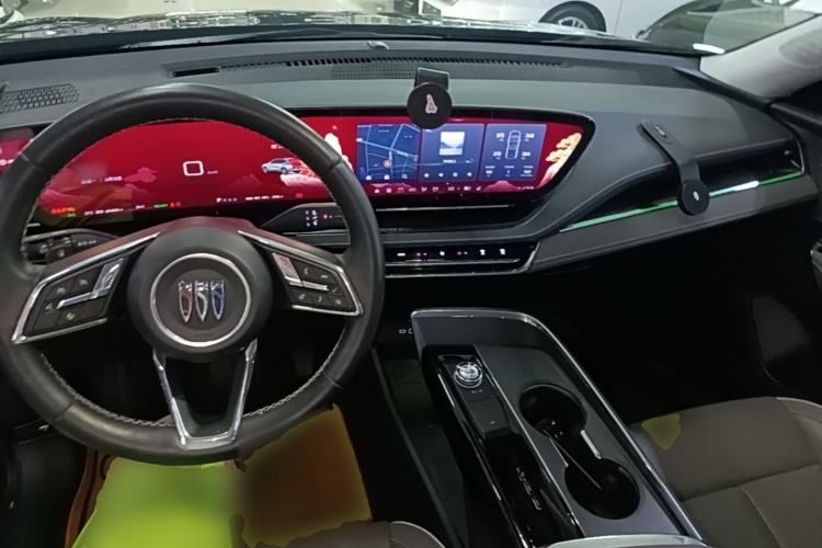 Used Buick E5 2023 Zhenxiang Standard Range Edition Center Console