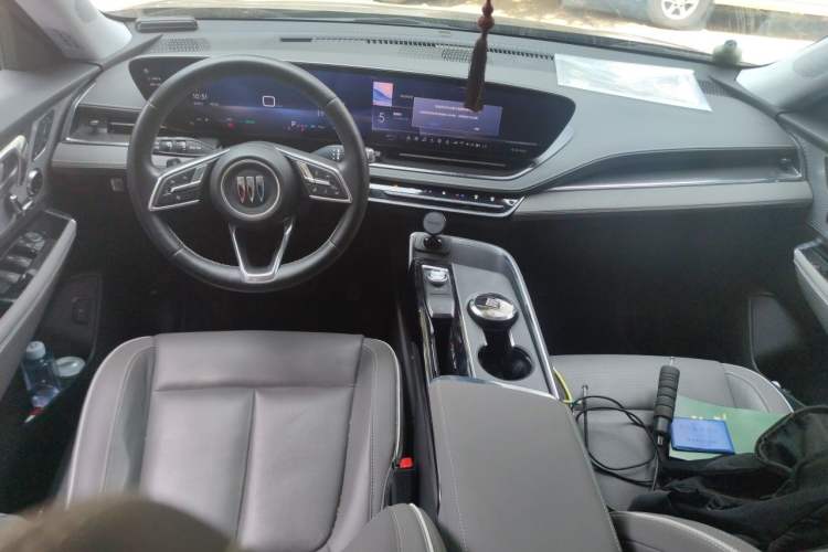 Used Buick E5 2023 Zhenxiang Standard Range Edition Center Console