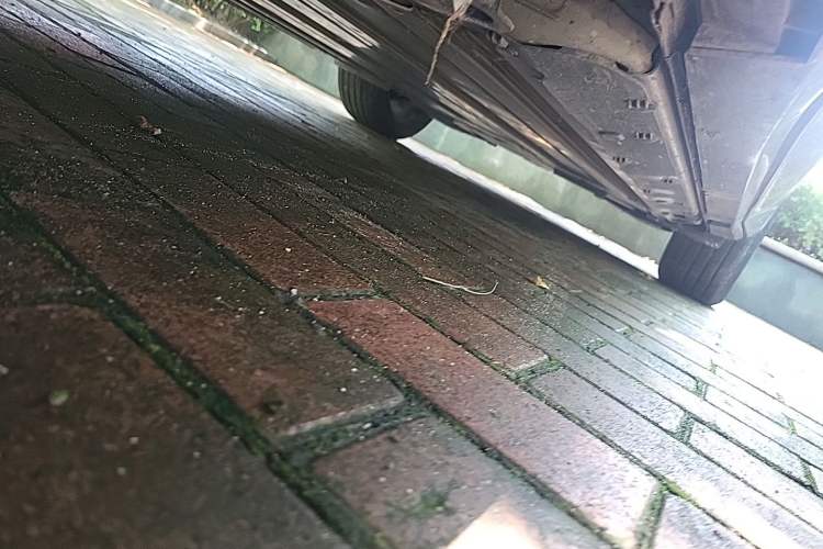 Used Buick E5 2023 Zhenxiang Standard Range Edition Chassis Front Left