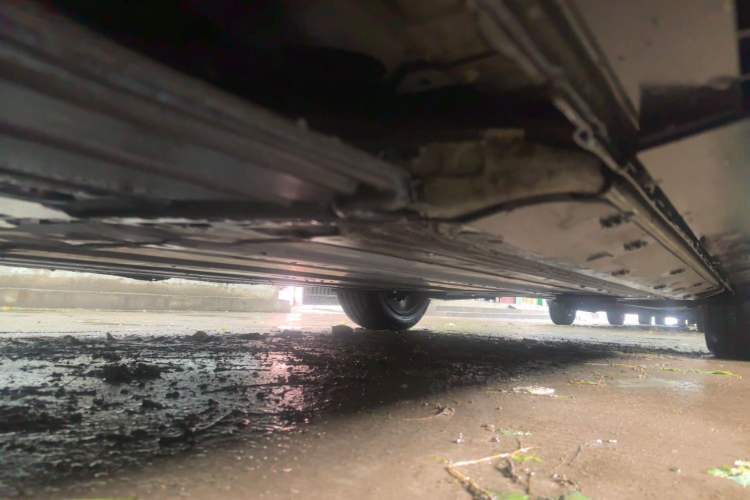Used Buick E5 2023 Zhenxiang Standard Range Edition Chassis Front Left