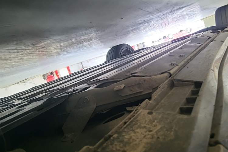 Used Buick E5 2023 Zhenxiang Standard Range Edition Chassis Front Right