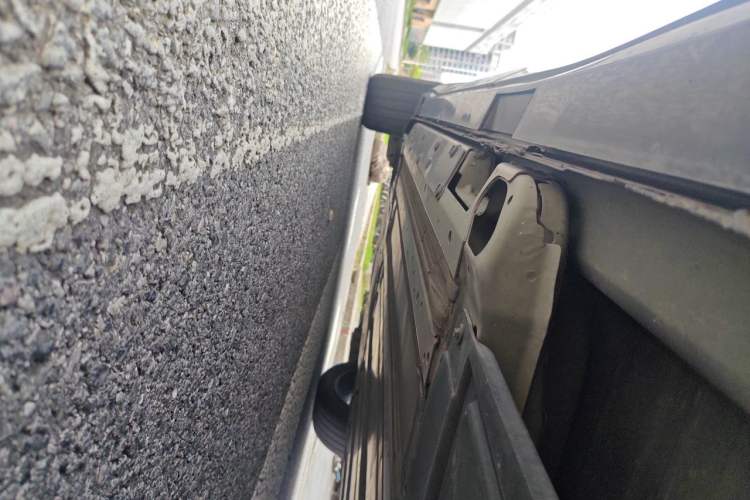 Used Buick E5 2023 Zhenxiang Standard Range Edition Chassis Rear Left