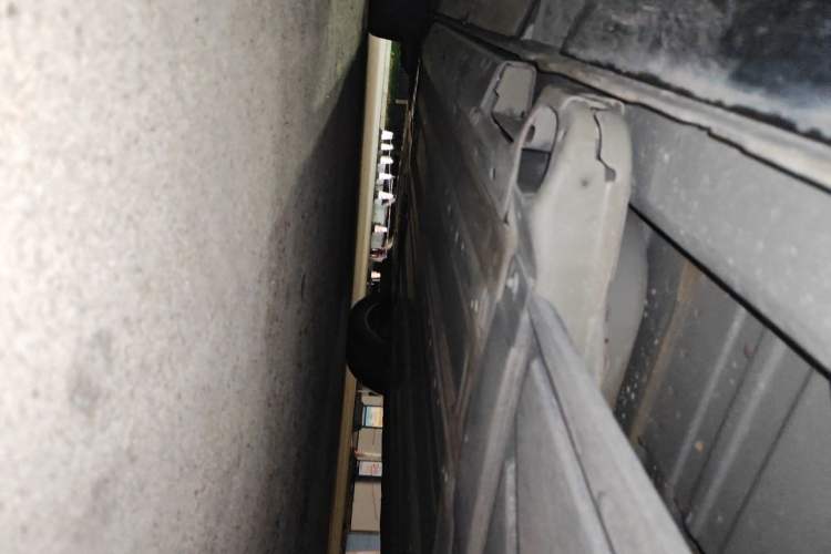 Used Buick E5 2023 Zhixiang Standard Range Edition Chassis Rear Left