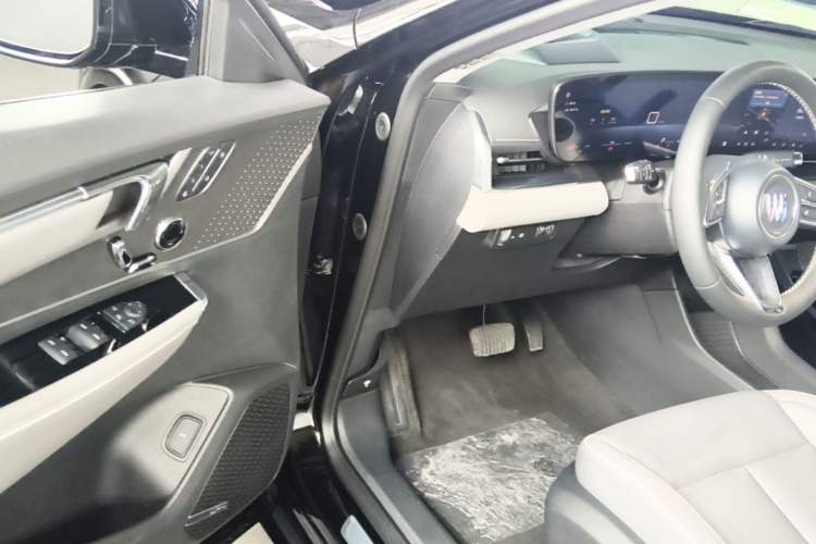 Used Buick E5 2023 Zhenxiang Standard Range Edition Driver Seat