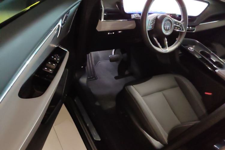 Used Buick E5 2023 Zhixiang Standard Range Edition Driver Seat