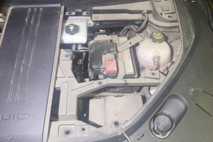 Used Buick E5 2023 Premium Long-Range Version Engine Bay Left