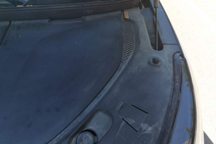 Used Buick E5 2023 Zhenxiang Standard Range Edition Engine Bay Left