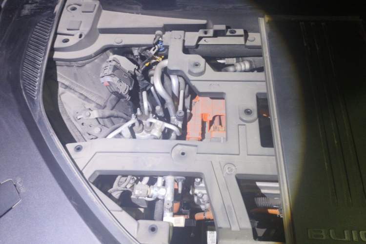 Used Buick E5 2023 Premium Long-Range Version Engine Bay Right