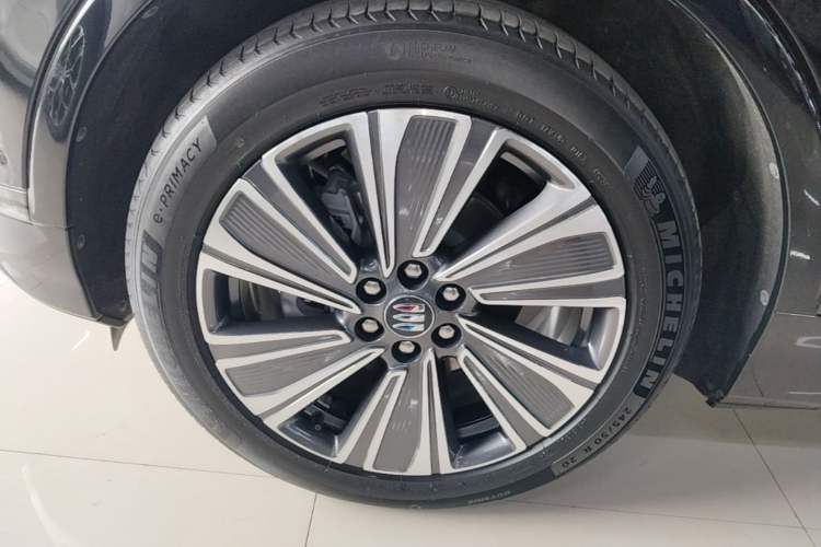 Used Buick E5 2023 Zhenxiang Standard Range Edition Exterior 4