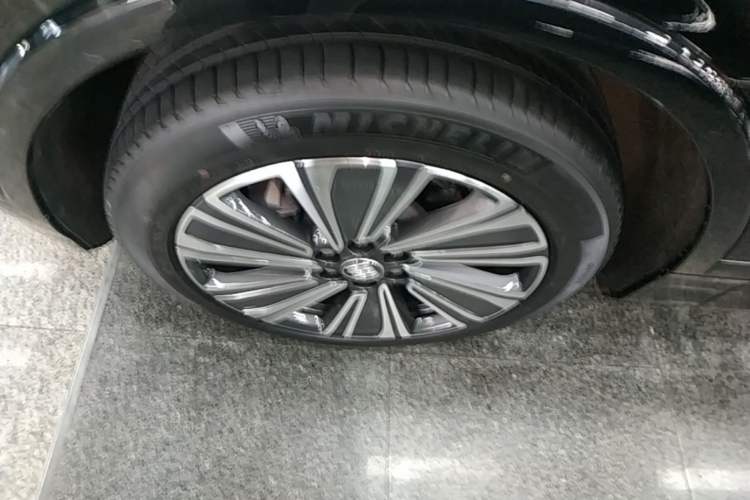 Used Buick E5 2023 Zhenxiang Standard Range Edition Exterior 4