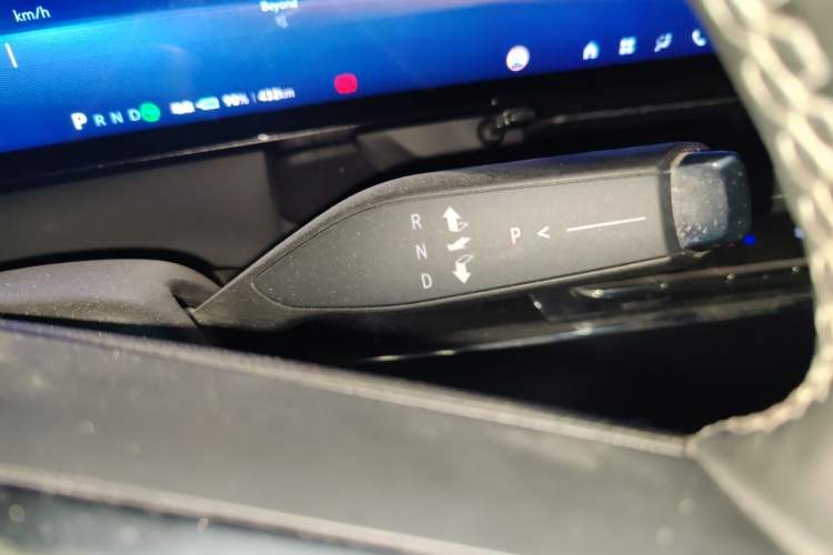 Used Buick E5 2023 Zhenxiang Standard Range Edition Gear Lever