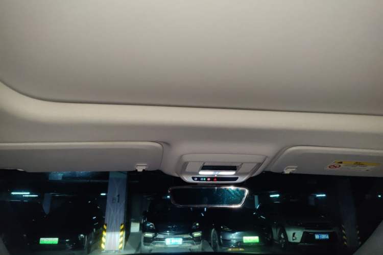 Used Buick E5 2023 Zhenxiang Standard Range Edition Headliner