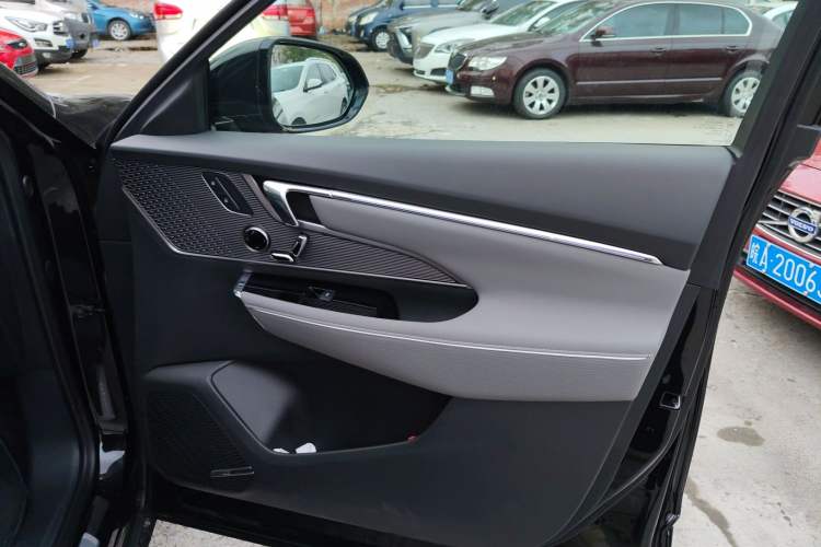 Used Buick E5 2023 Zhenxiang Standard Range Edition Right Front Door Interior