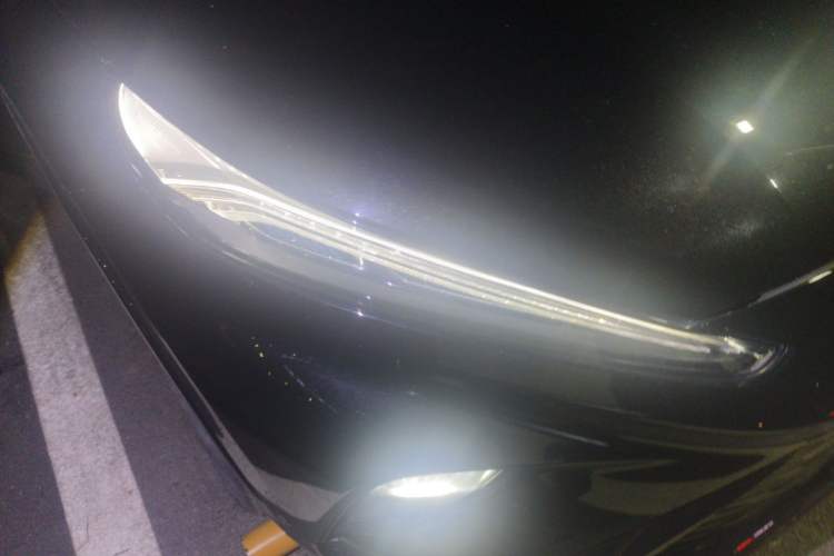 Used Buick E5 2023 Premium Long-Range Version Right Front Headlight
