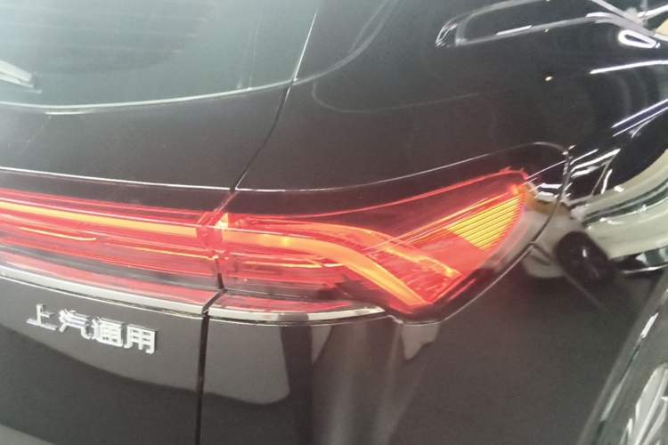 Used Buick E5 2023 Zhenxiang Standard Range Edition Right Rear Taillight