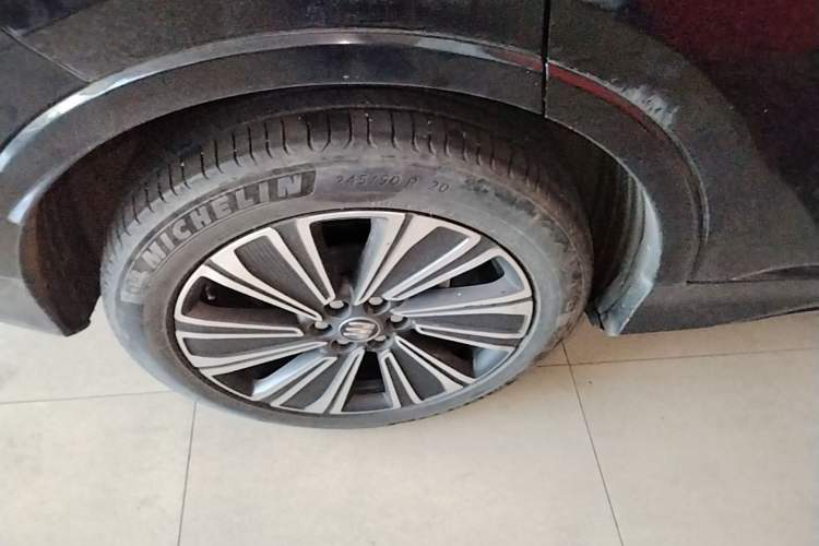 Used Buick E5 2023 Zhenxiang Standard Range Edition Right Rear Wheel Hub