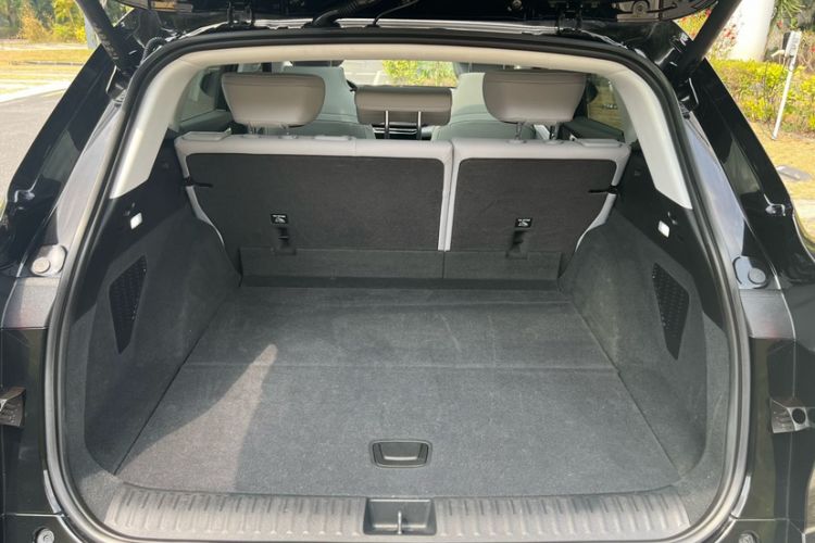 Used Buick E5 2023 Zhenxiang Standard Range Edition Trunk