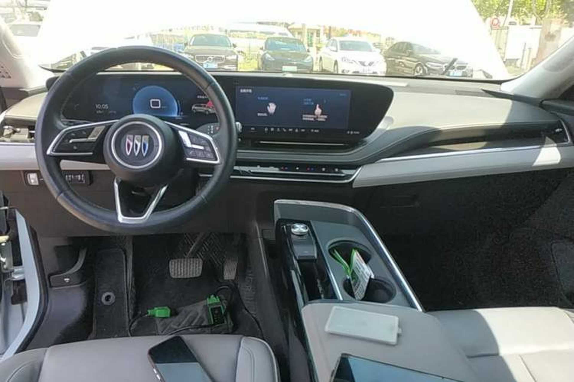 Used Buick E5 2023 Zhenxiang Standard Range Edition Center Console