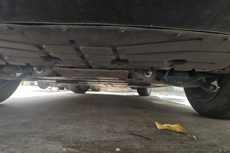 Used Buick E5 2023 Zhenxiang Standard Range Edition Chassis Rear