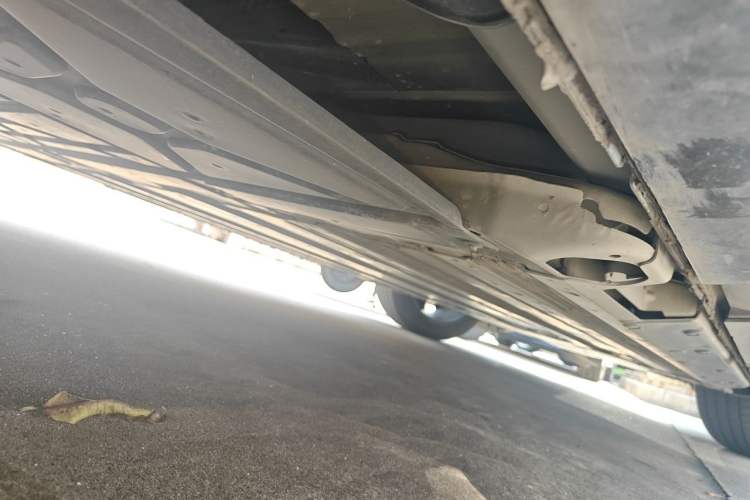 Used Buick E5 2023 Zhenxiang Standard Range Edition Chassis Rear Right