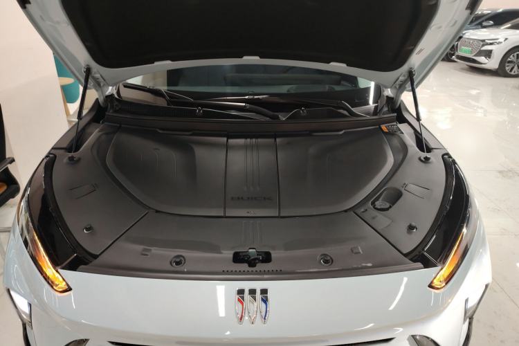 Used Buick E5 2023 Zhenxiang Standard Range Edition Engine Bay