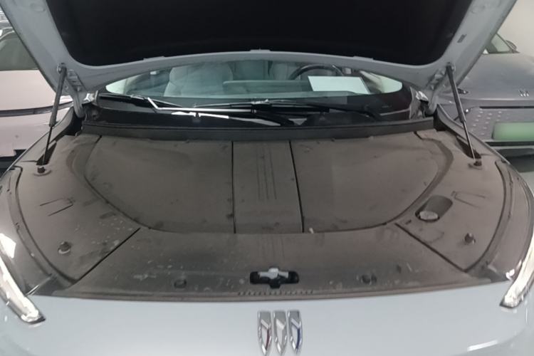 Used Buick E5 2023 Premium Long-Range Version Engine Bay
