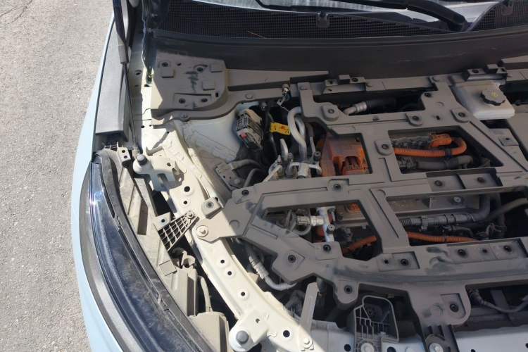 Used Buick E5 2023 Zhenxiang Standard Range Edition Engine Bay Right