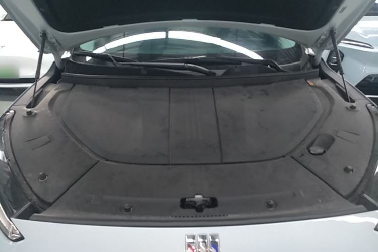 Used Buick E5 2023 Zhenxiang Standard Range Edition Engine Bay