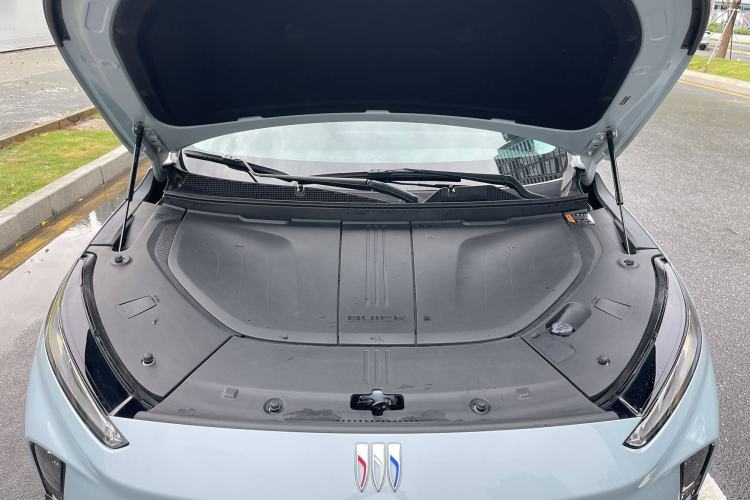 Used Buick E5 2023 Zhenxiang Standard Range Edition Engine Bay