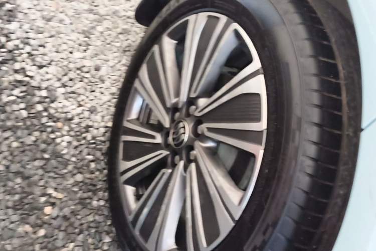 Used Buick E5 2023 Zhenxiang Standard Range Edition Exterior 3