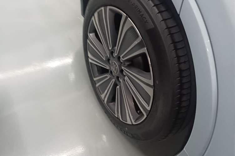 Used Buick E5 2023 Premium Long-Range Version Exterior 5