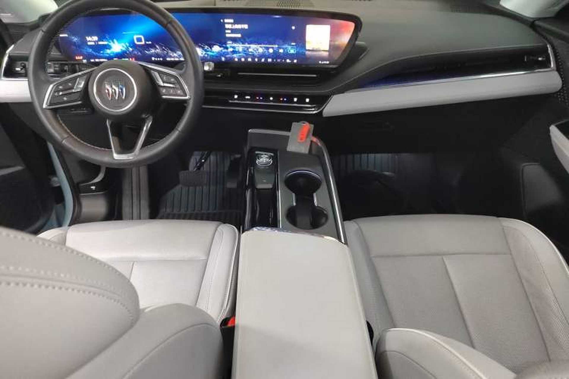 Used Buick E5 2023 Zhenxiang Standard Range Edition Interior 2