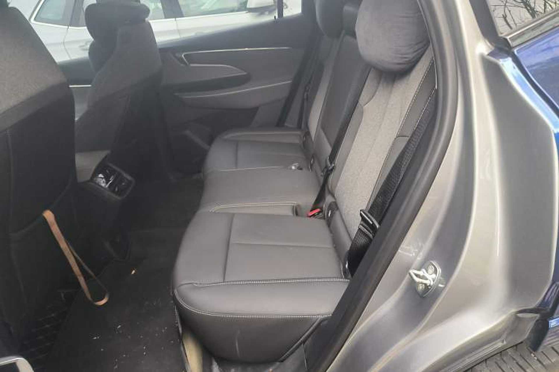 Used Buick E5 2023 Pioneer Edition Left Rear Seat