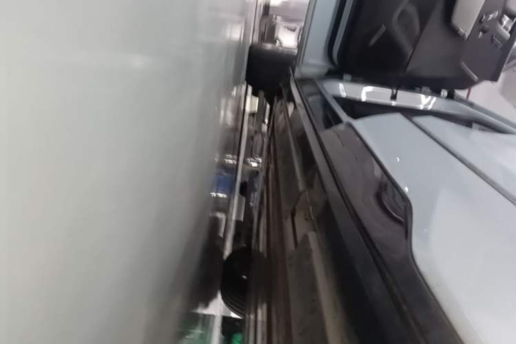 Used Buick E5 2023 Premium Long-Range Version Left Side Sill