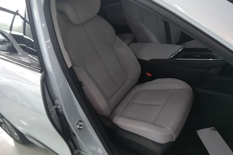 Used Buick E5 2023 Zhenxiang Standard Range Edition Right Front Seat