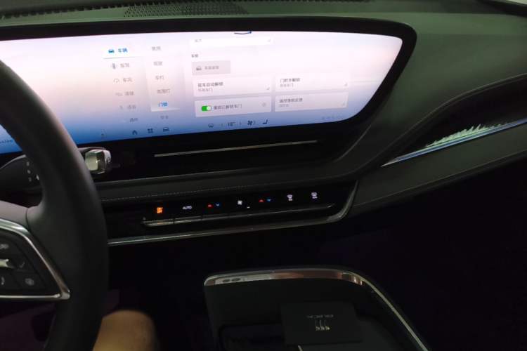 Used Buick E5 2023 Zhenxiang Standard Range Edition Audio And AC Panel
