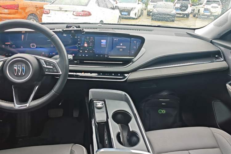 Used Buick E5 2023 Zhenxiang Standard Range Edition Audio And AC Panel