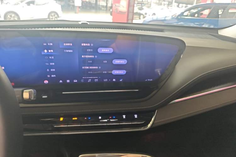 Used Buick E5 2023 Zhenxiang Standard Range Edition Audio And AC Panel
