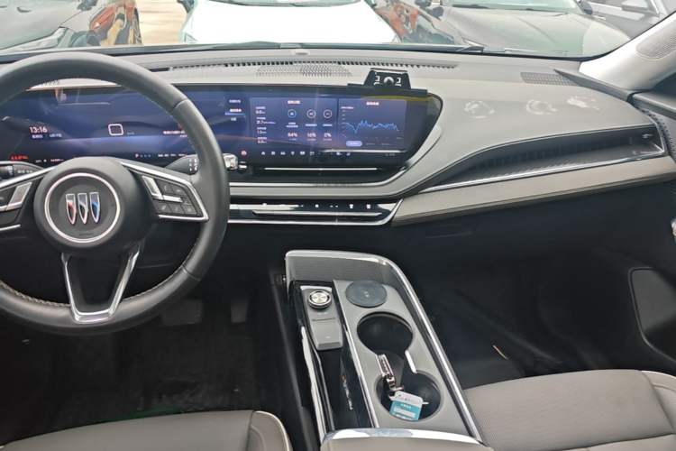 Used Buick E5 2023 Zhenxiang Standard Range Edition Audio And AC Panel