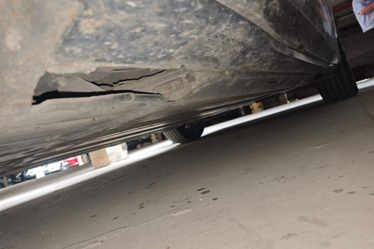 Used Buick E5 2023 Zhenxiang Standard Range Edition Chassis Front Left