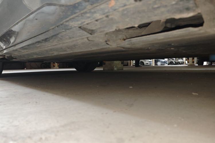 Used Buick E5 2023 Zhenxiang Standard Range Edition Chassis Front Right