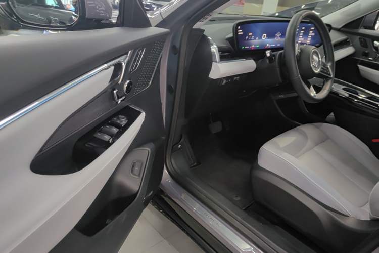Used Buick E5 2023 Zhenxiang Standard Range Edition Driver Seat