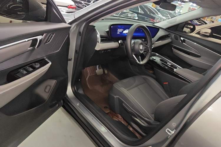 Used Buick E5 2023 Pioneer Edition Driver Seat